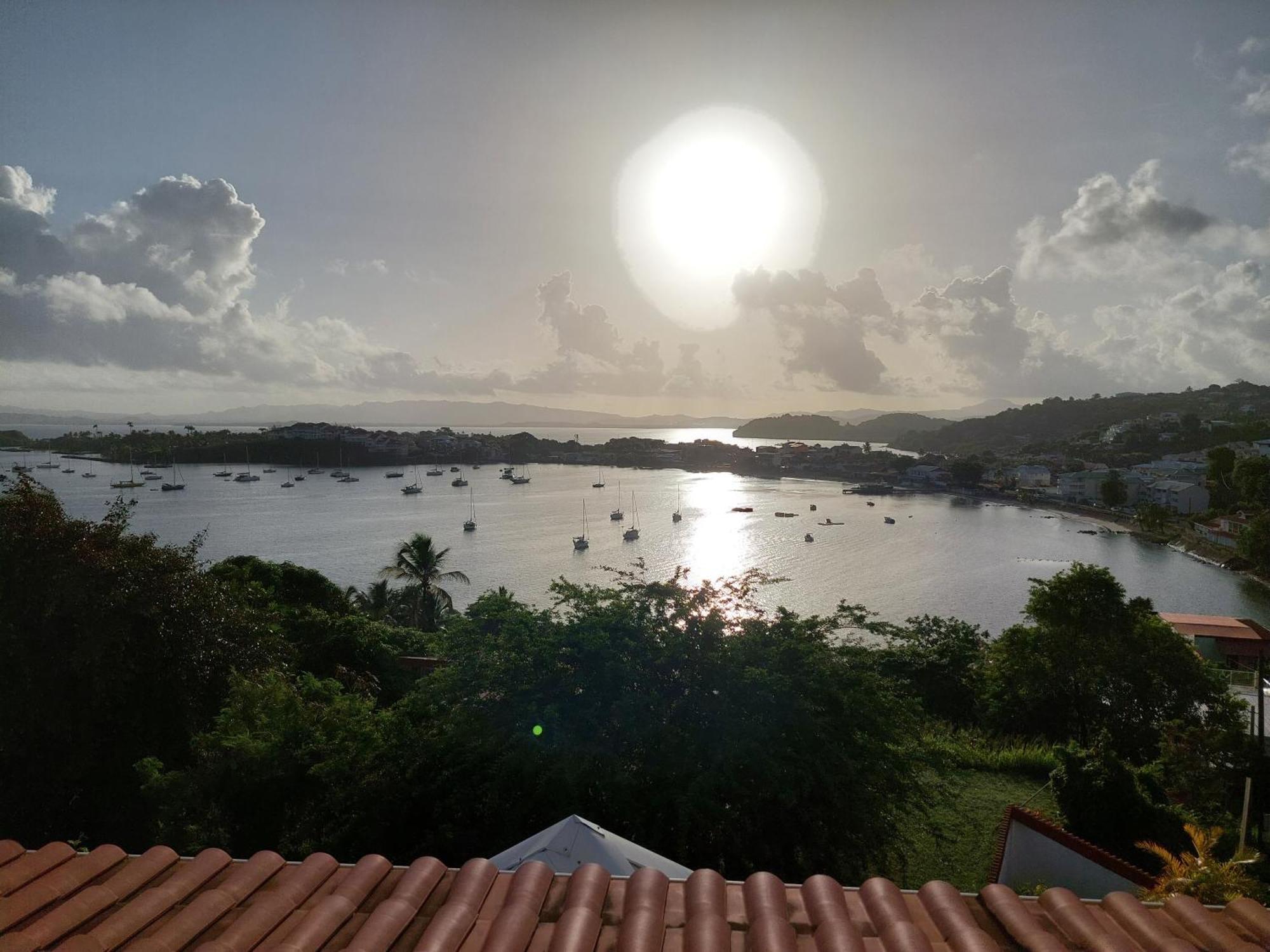 Villa Nautilia, Vue Mer, Proche Plage เลส์ทรัวส์-ซีเลต์ ภายนอก รูปภาพ