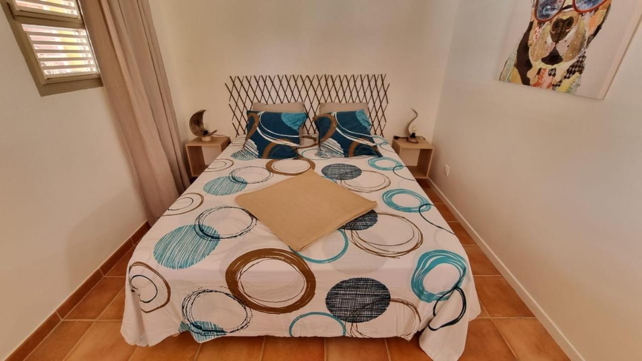 Villa Nautilia, Vue Mer, Proche Plage เลส์ทรัวส์-ซีเลต์ ภายนอก รูปภาพ